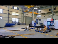 고급 중형 및 대형 CNC 가공 센터는 우리의 장비에 대한 더 높은 품질 표준을 제공합니다